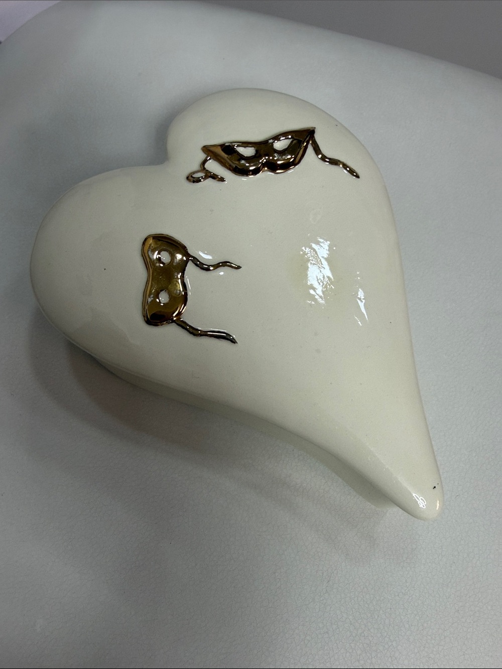 White Ceramic Heart Trinket Box with Gold Mask Motifs